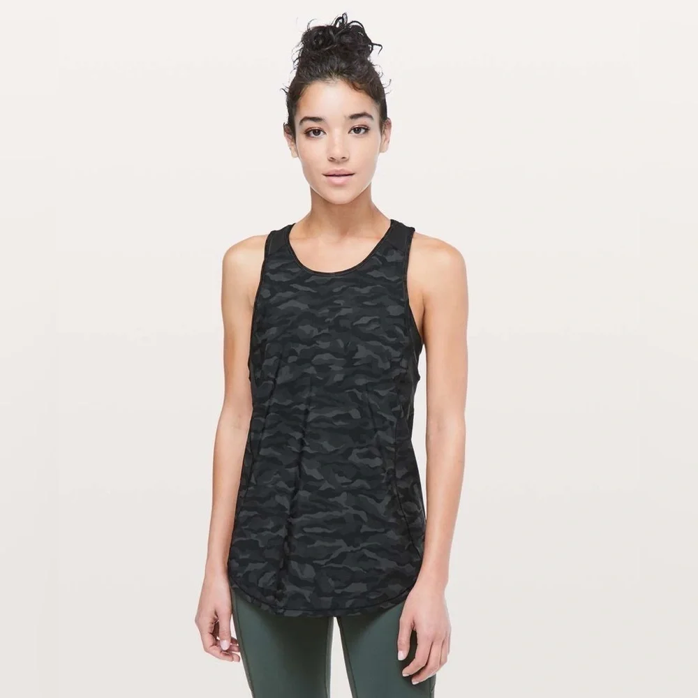 Lululemon Sculpt Tank II in Sequoia Camo Print Deep Coal Black Size 6